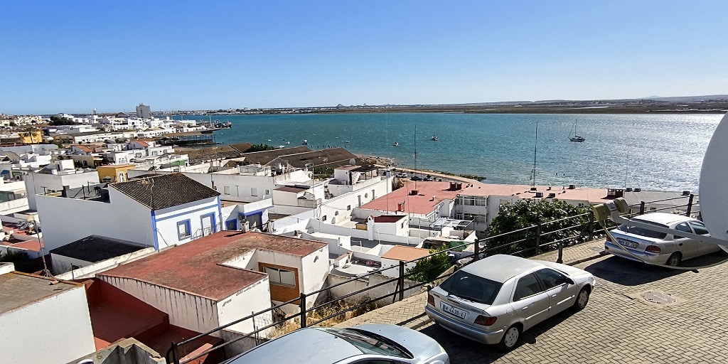 REMAX - CALLE SOL 4 AYAMONTE