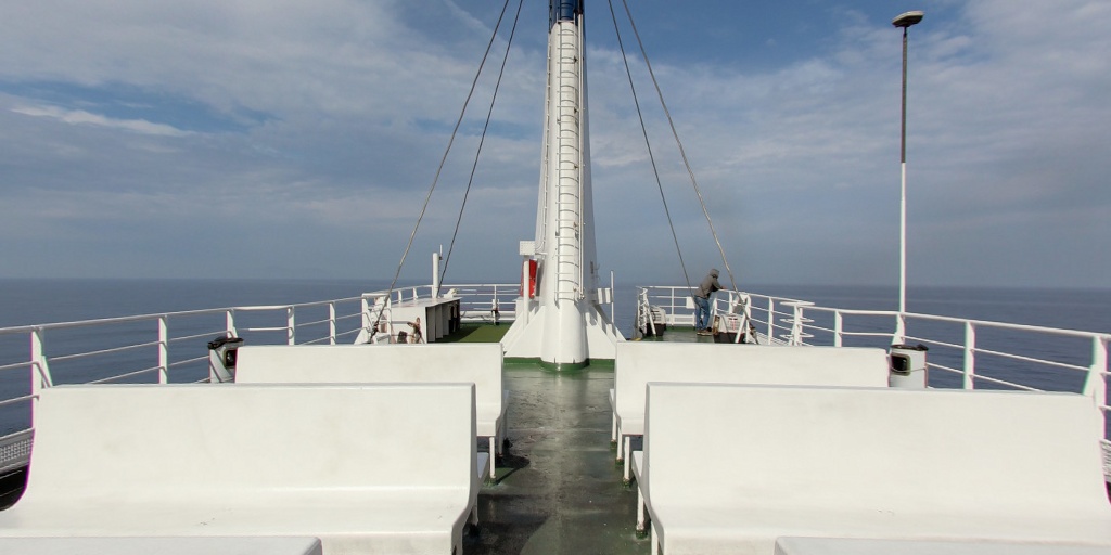 Exteriores - Ferry Nura Nova Transmediterranea